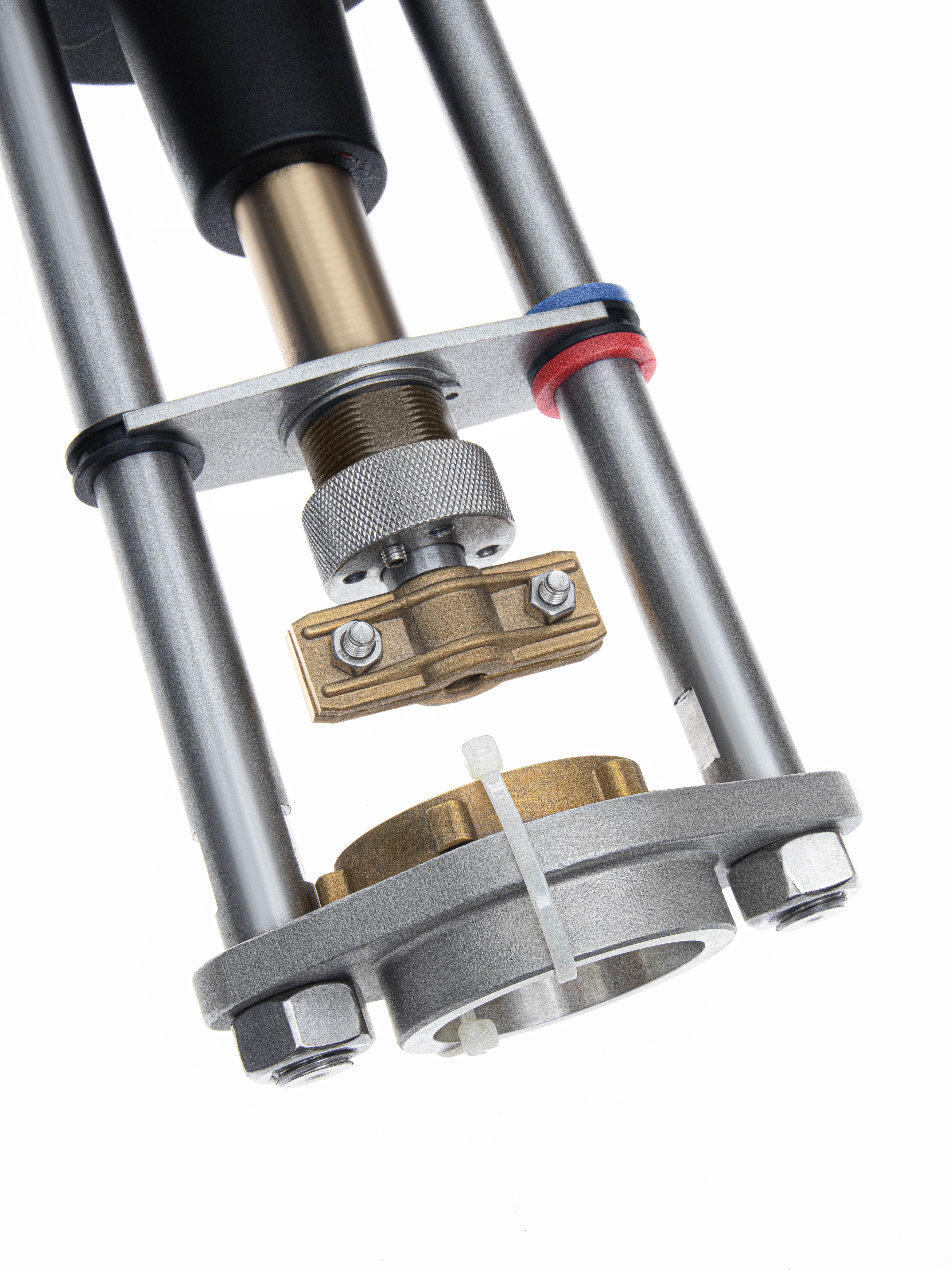 Ридан 082G3443R7 — Привод электрический с трехпозиционным управлением AMV-10KR-220, AC220V, развиваемое усилие 10KНН, время перемещения штока 2,1 с/мм